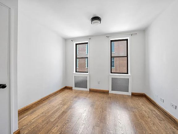 5th image of 885 10th Ave APT 2D
