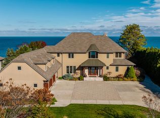 756 Waters Edge Rd, Racine, WI 53402