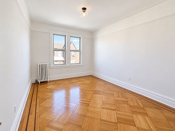 2nd image of 21-26 21st Rd #1B