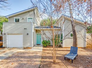 811 Gunter St #B, Austin, TX 78702
