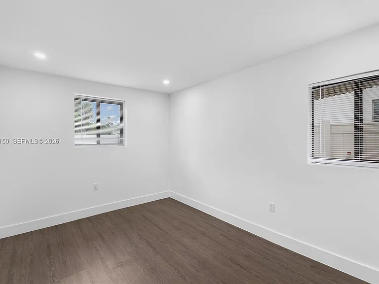 1918 Taft St — Photo 21