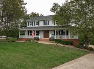 160 Treetop Ct, Georgetown, KY 40324