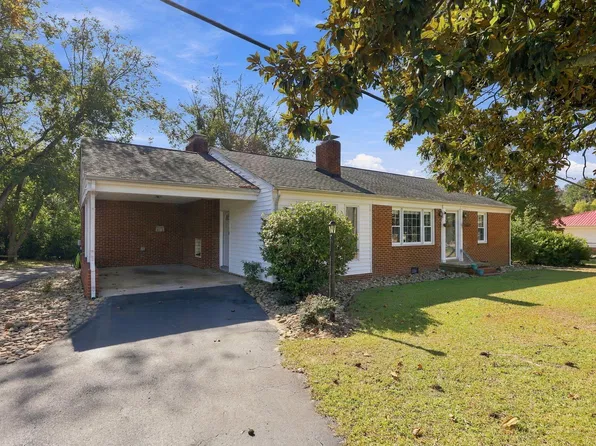 1921 Tramway Rd, Sanford, NC 27332