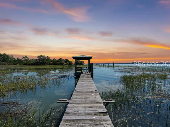 8 Croaker Street, Bluffton, SC 29910
