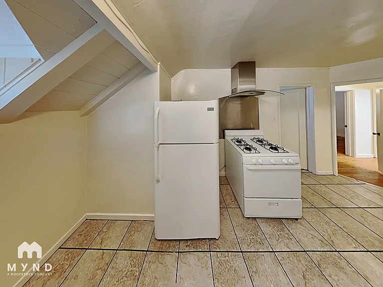 950 W Taylor St — Photo 7