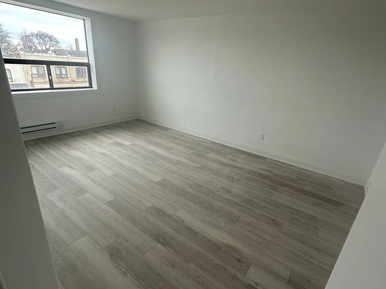 1 bed, $1,800 — Photo 4