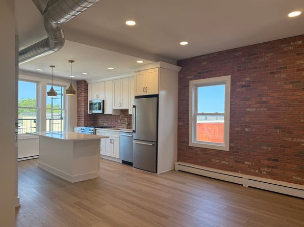 26 Main St APT 6
