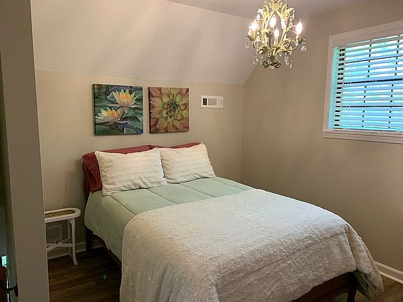 Upstairs open bedroom area