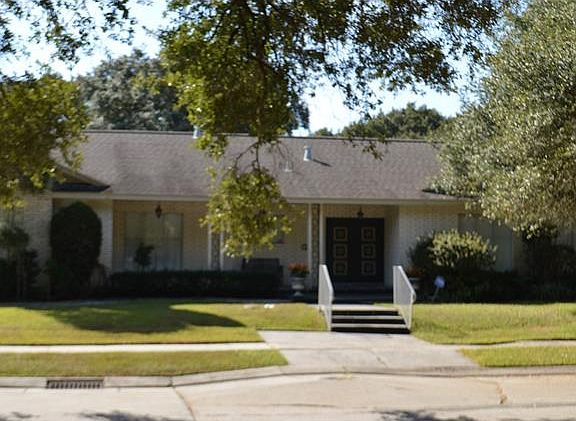 2nd image of 29 Tennyson Pl