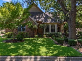 1925 Highland Park Cir, Denton, TX 76205