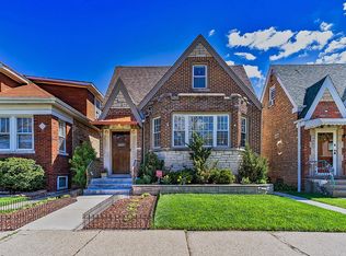 4437 N Mason Ave, Chicago, IL 60630