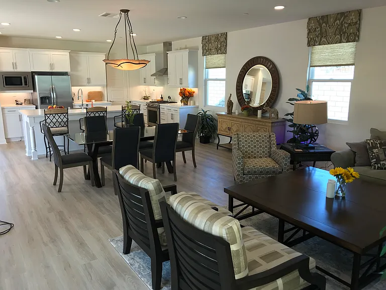 108 S Saticoy Ave #C — Photo 7
