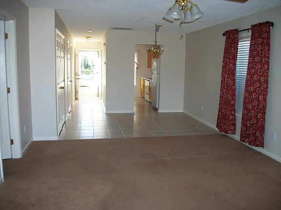 Tiled Dining Area