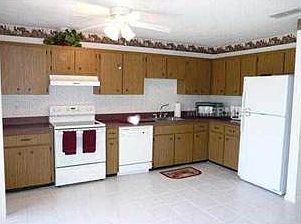 5th image of 1309 Lambdeth Ct