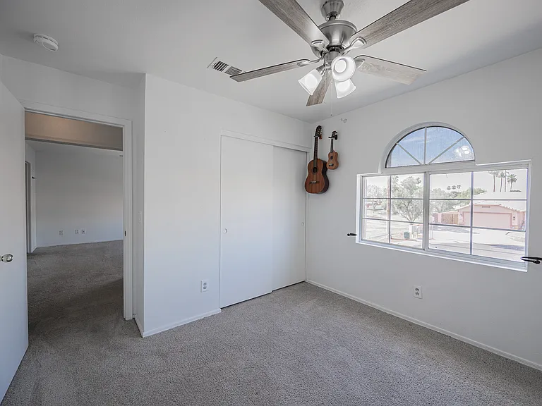 11595 W Holly St — Photo 24