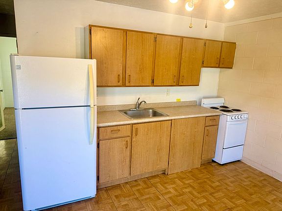 2nd image of 1774 Main St #1
