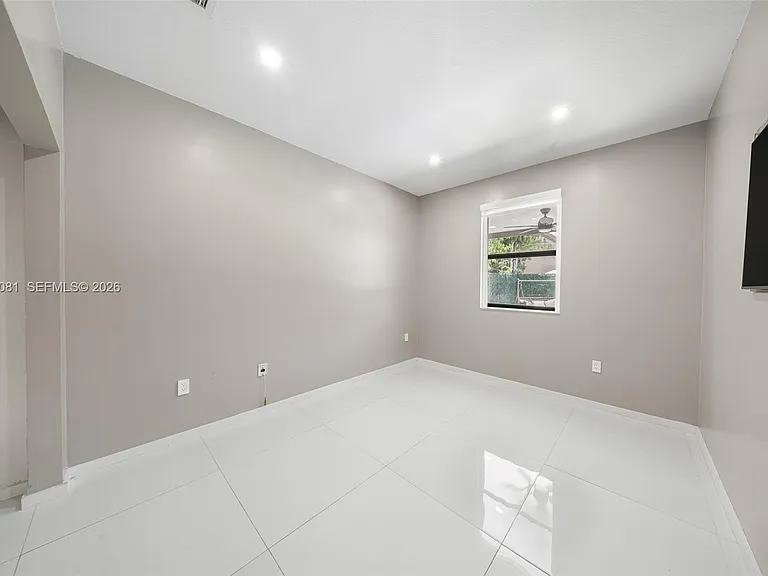 11731 SW 234th St — Photo 72