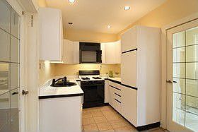 4th image of 6528 N Glenwood Ave APT 2