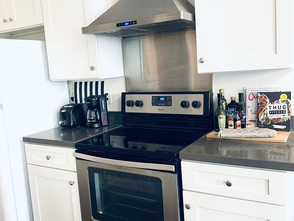 2nd image of 11714 Goshen Ave APT 202