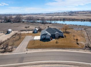 28063 Rivers Edge St, Wilder, ID 83676