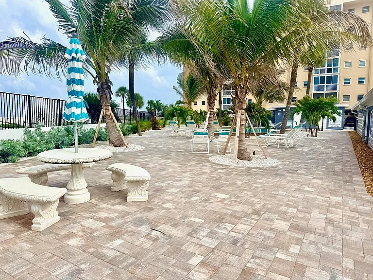 1205 Tarpon Center Dr #C4 — Photo 28