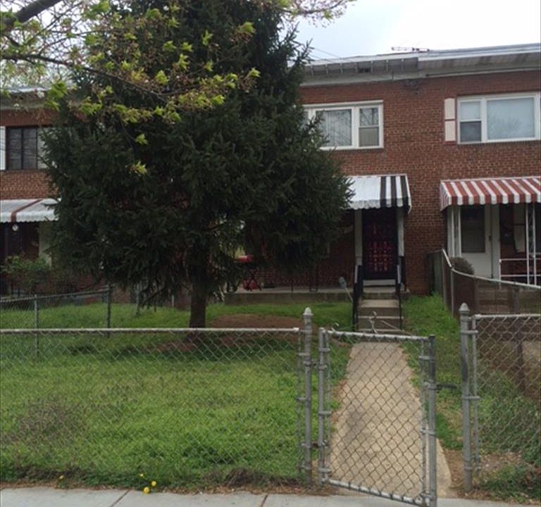 2nd image of 139 Mississippi Ave SE