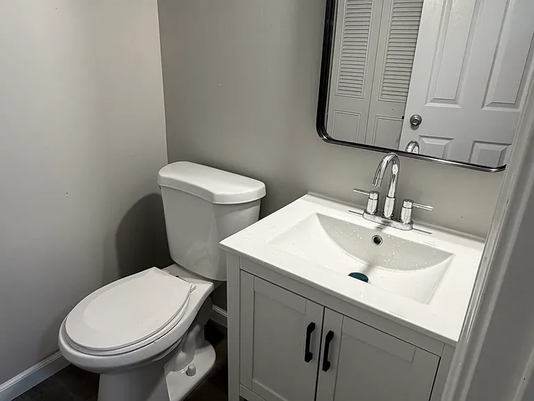 336 Somerset Ln — Photo 4