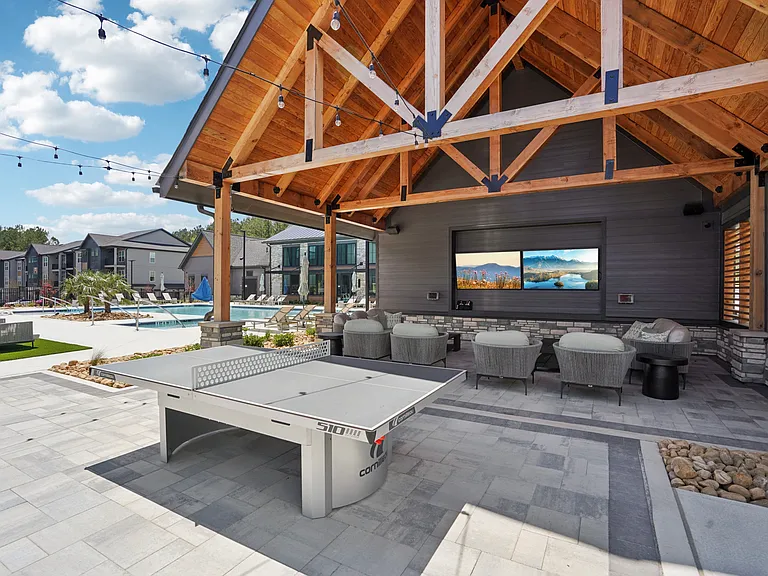 The Pullman Luxury Apartments — Photo 25