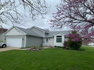 25126 S Blackthorne Rd, Manhattan, IL 60442