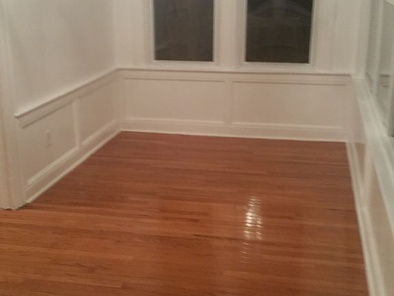 2nd image of 827 E 22nd St