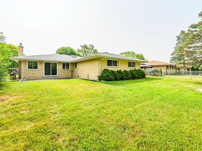 1716 N Laurel Dr, Mount Prospect, IL, 60056
