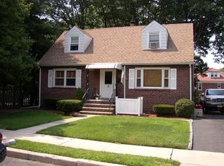 3 Wesley Pl, Nutley, NJ 07110