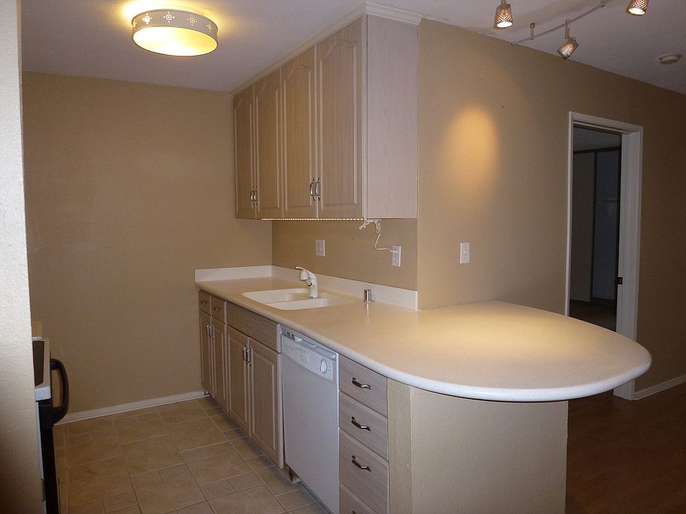 1st image of 805 Temple Ter Unit 109