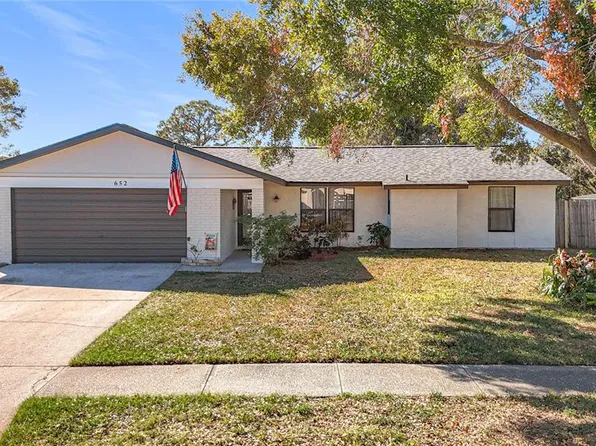 652 Timber Bay Cir W, Oldsmar, FL 34677