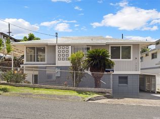 1605 Merkle St, Honolulu, HI 96819