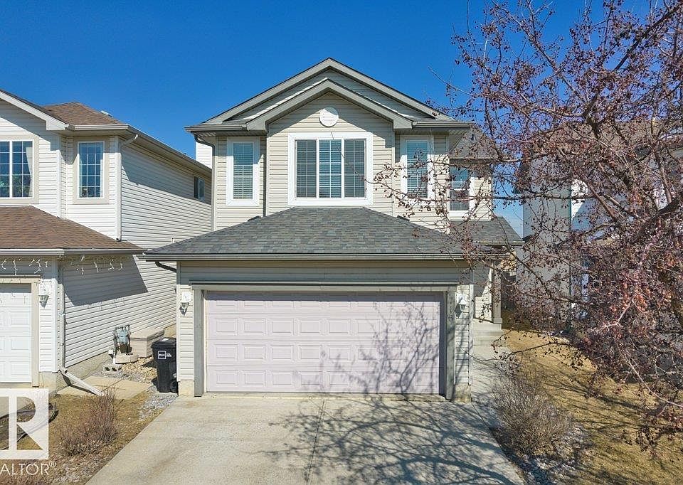 1st image of 716 McAllister Loop SW