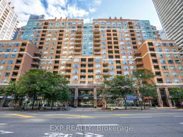 889 Bay St #409, Toronto, ON M5S 3K5