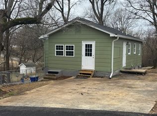 731 Berry St NE, Cleveland, TN 37311