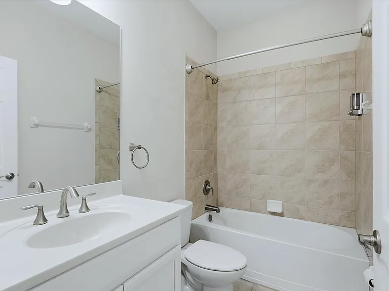 4304 Expedition Way — Photo 29
