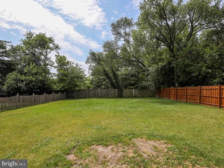 123 Bellview Ave — Photo 33