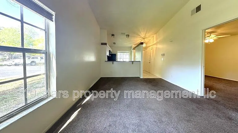 599 Capistrano Ct — Photo 9