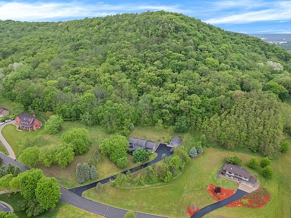 2nd image of 718 Spring Brook Dr
