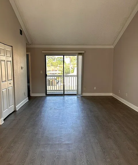 7298 Ulmerton Rd — Photo 6