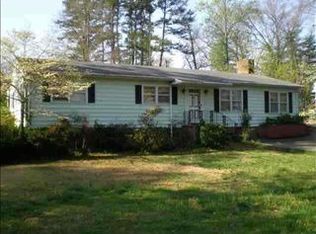 115 Penarth Rd, Spartanburg, SC 29301