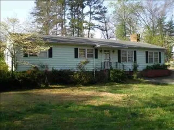 115 Penarth Rd, Spartanburg, SC 29301