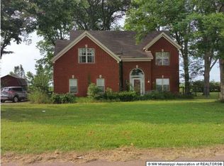 1415 Old Commerce Rd, Robinsonville, MS 38664