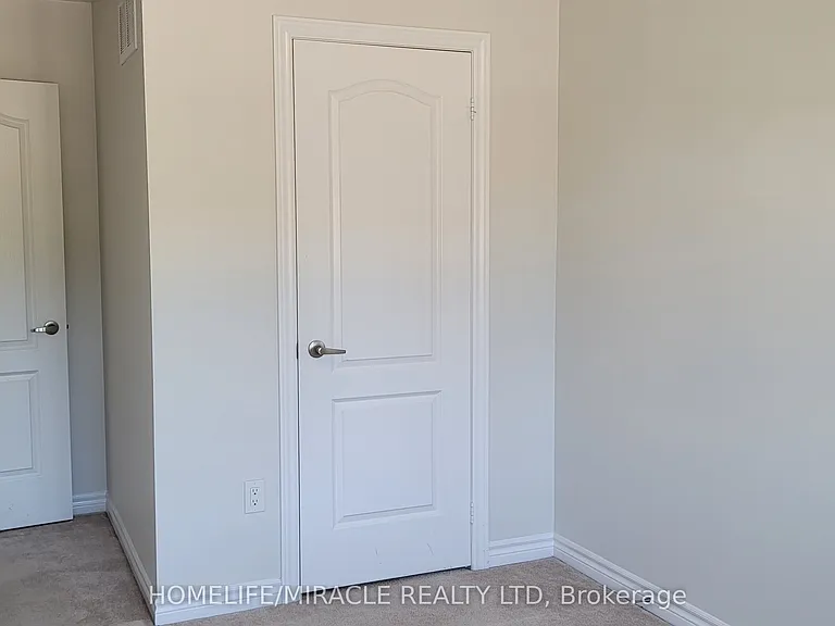 74 Hatton Ct — Photo 30