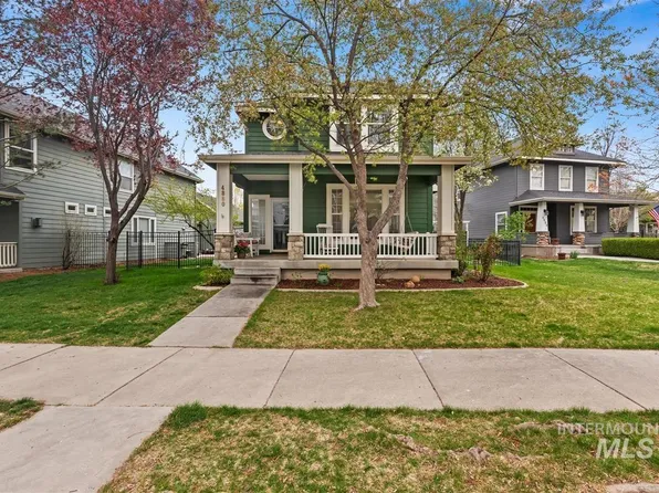 4880 E Arrow Junction Dr, Boise, ID 83716