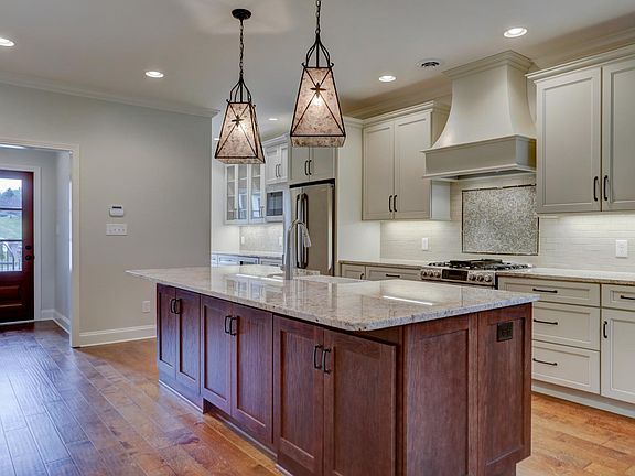 Open Kitchen
