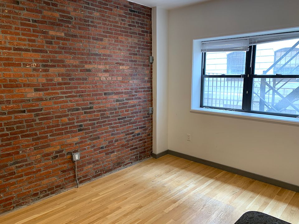 1st image of 144 Bowdoin St #21B